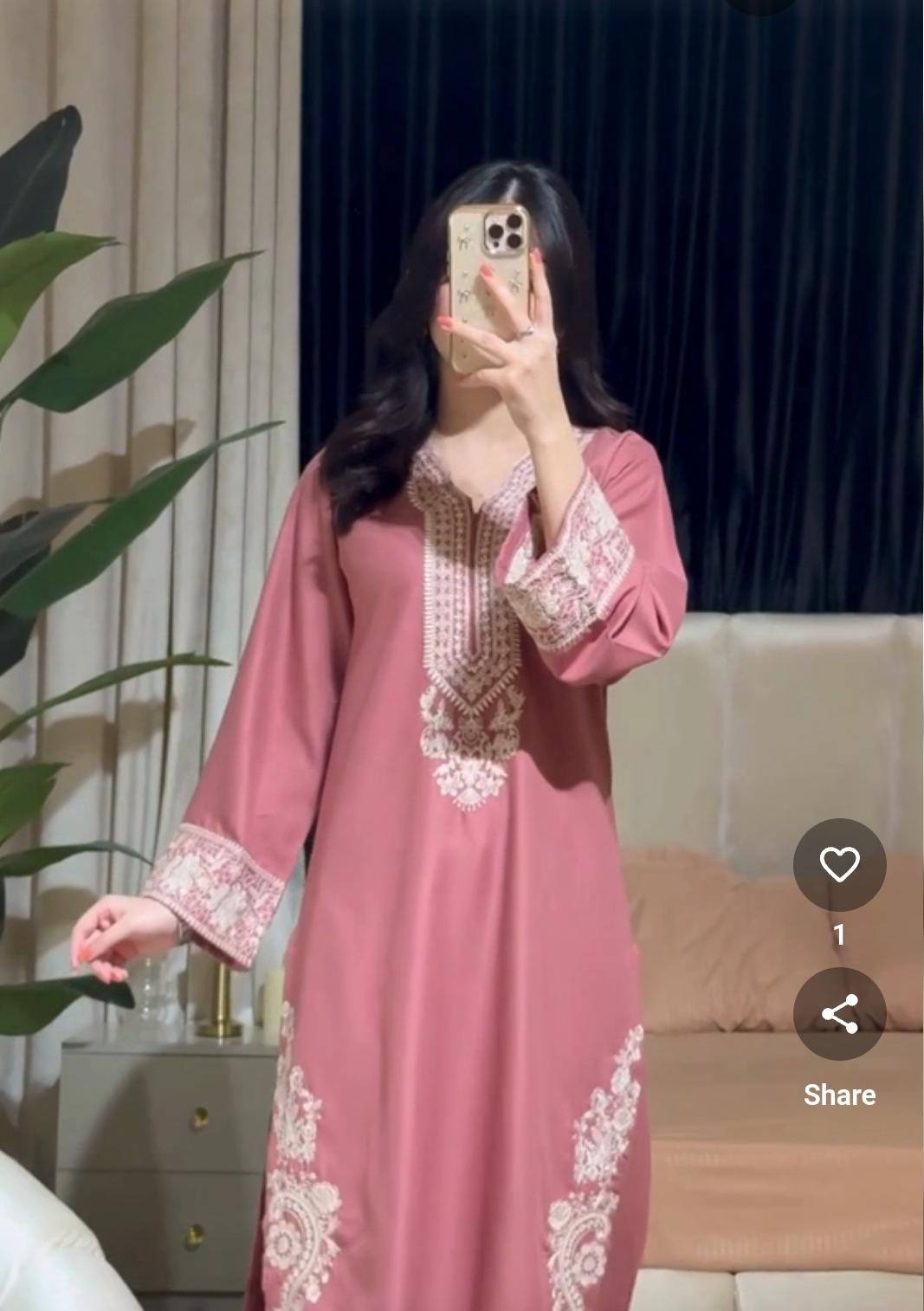 SUMMER LAWN COLLECTION