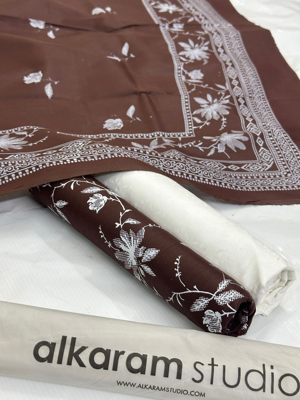 summer collection alkaram self print