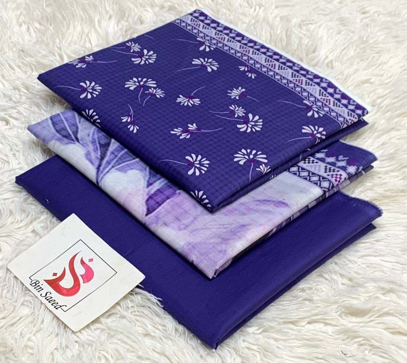 SUMMER LAWN COLLECTION  BIN SAEED BRAND UNSTITCHED BEAUTIFUL DIFFERENT PRINTED 3 PIECE
