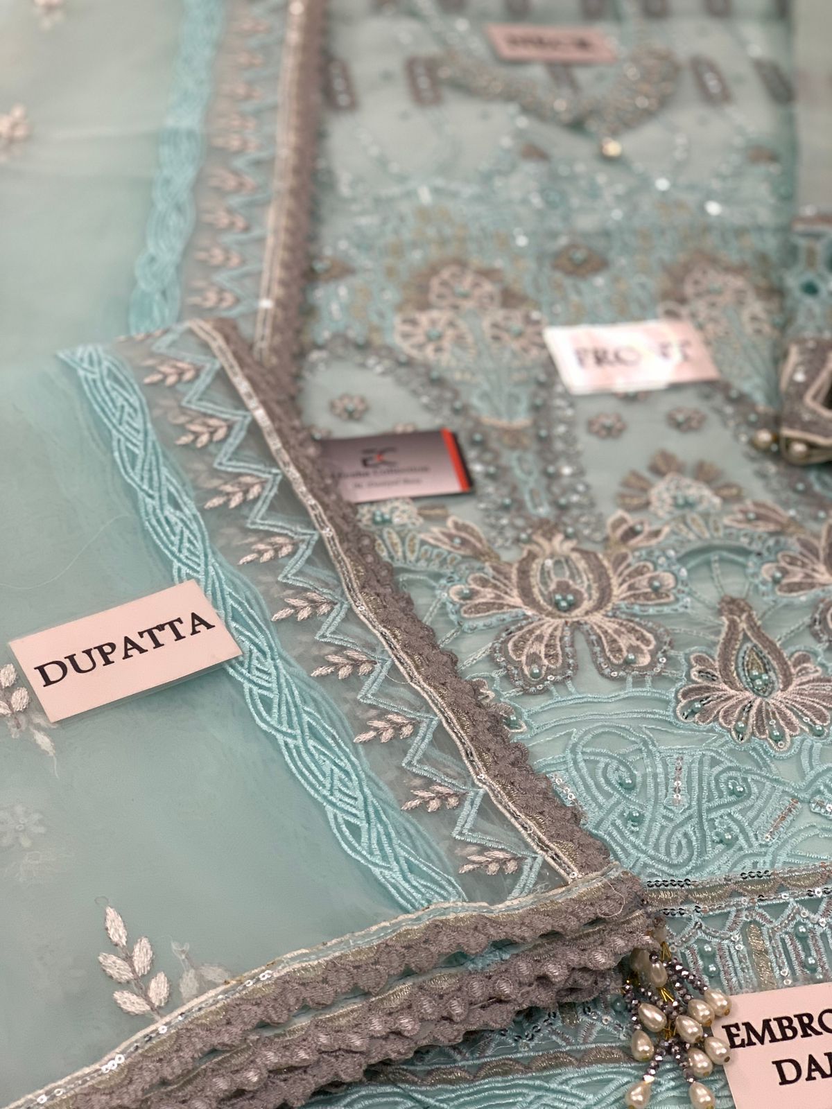 FLOSSIE BRAND (UNSTITCHED ORGENZA 3 PIECE)