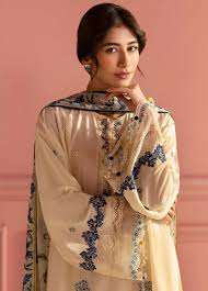 Summer lawn collection