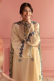 Summer lawn collection